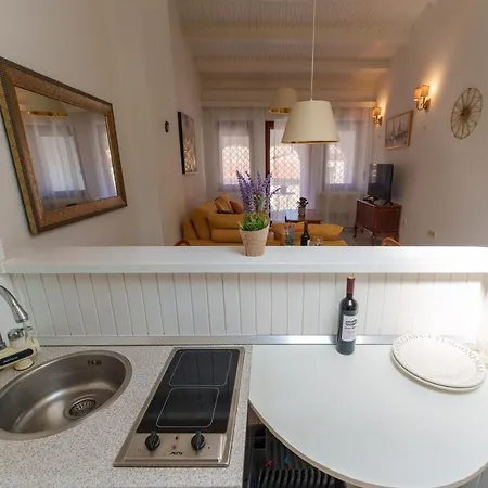 Apartment Apt Mia Zadar